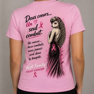 T-shirt rose Octobre Rose Niglo Familly, vue de dos : slogan « Deux cœurs… Un seul combat. » et hérisson